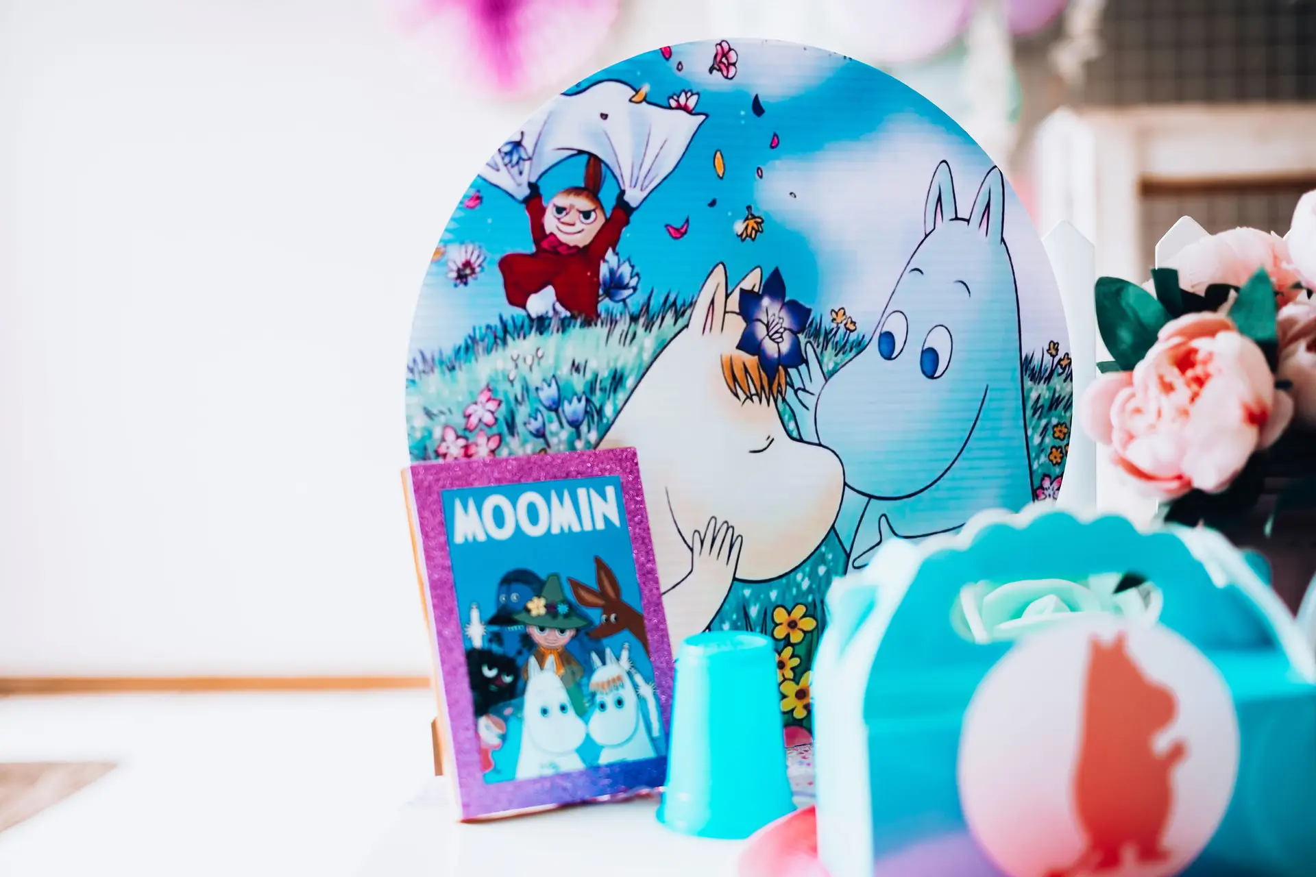 A Moomin party box